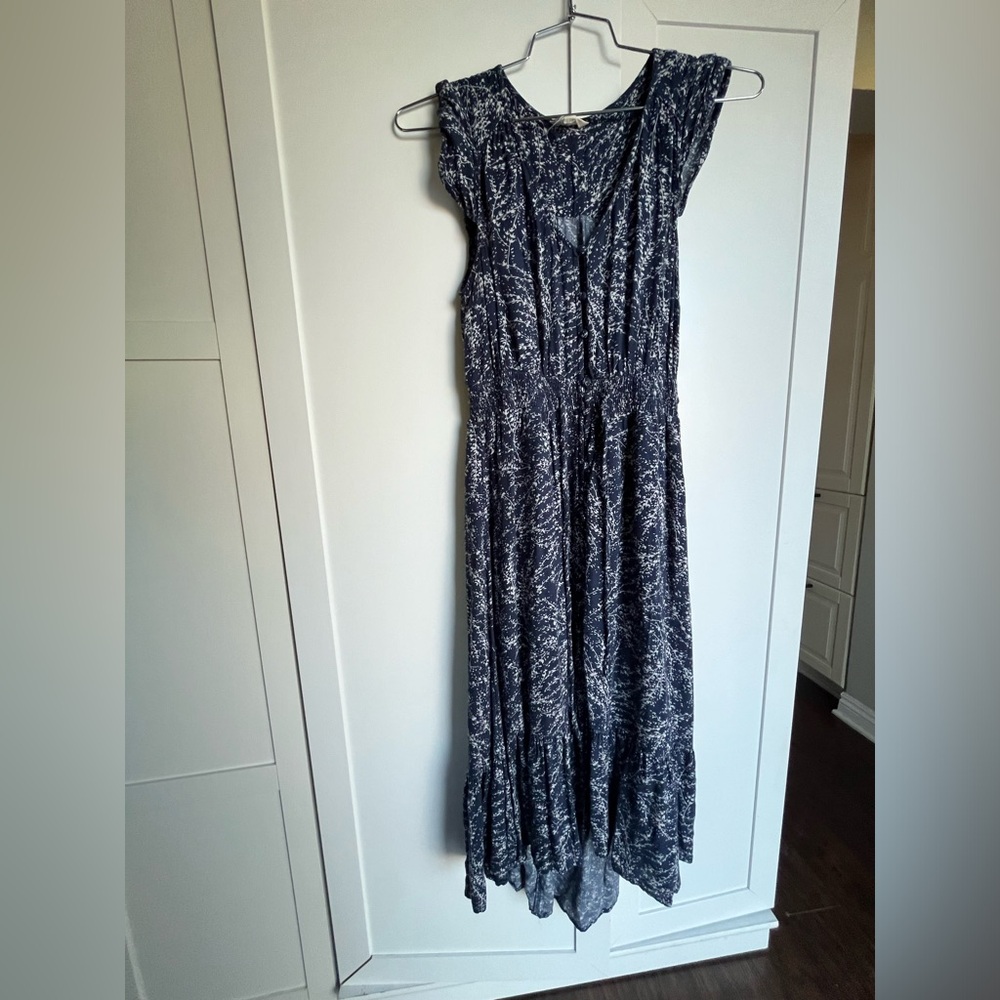 Pretty floral navy white lucky brand dress size small cotton